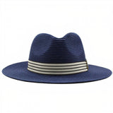 Chapeau-de-Paille-Avec-Ruban-Bleu